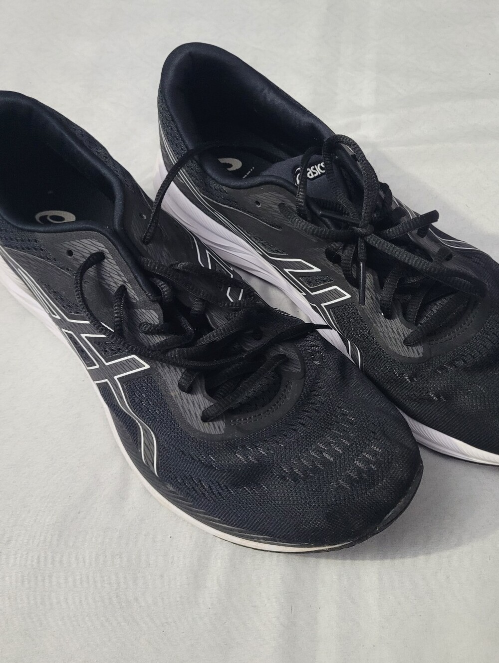 ASICS Men's Black Running Shoes